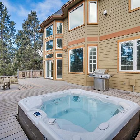 Klamath Falls Vacation Rental With Resort Amenities! エクステリア 写真