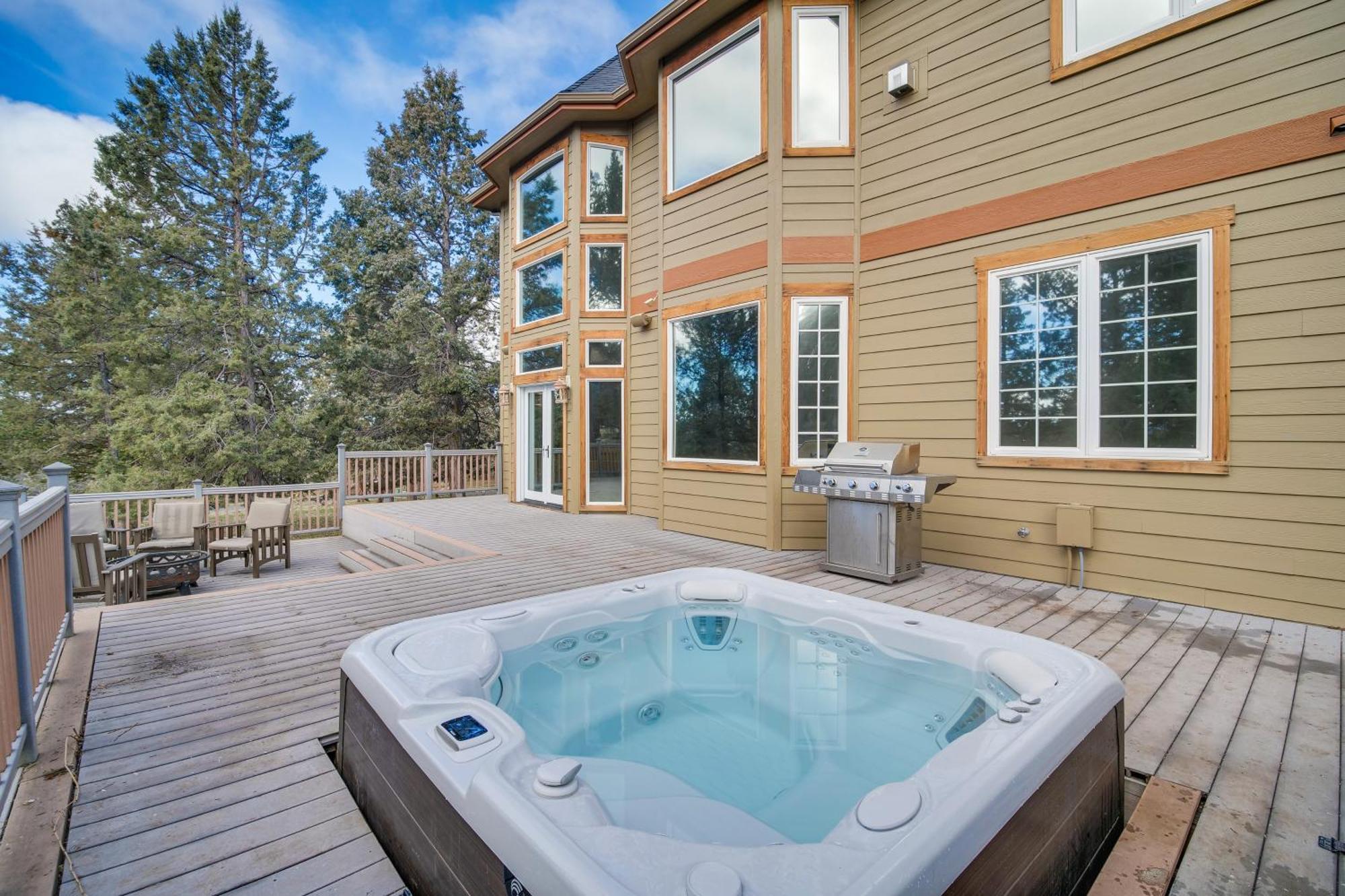 Klamath Falls Vacation Rental With Resort Amenities! エクステリア 写真