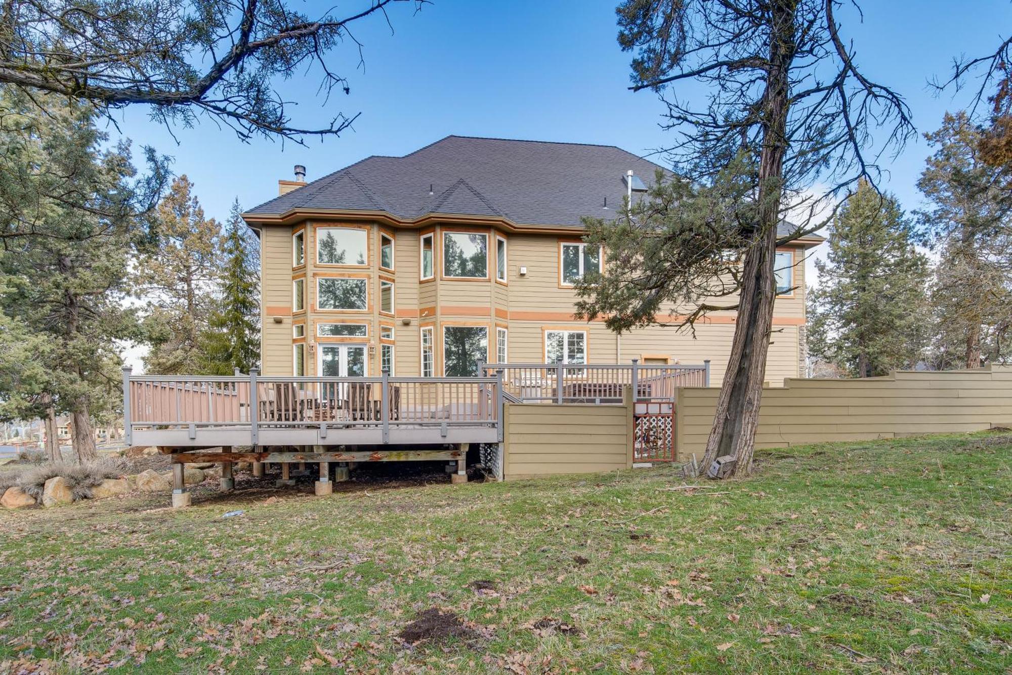 Klamath Falls Vacation Rental With Resort Amenities! エクステリア 写真