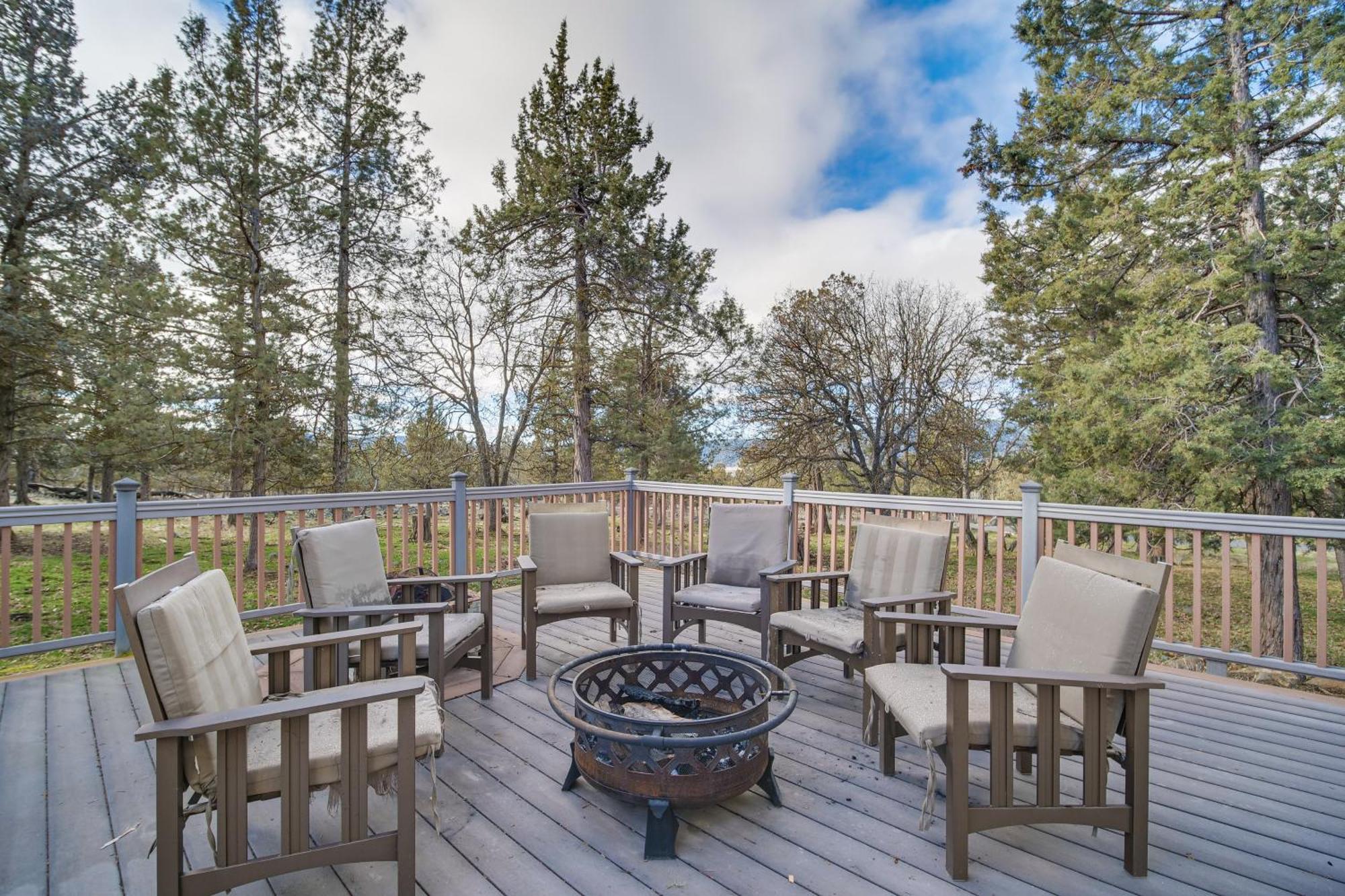 Klamath Falls Vacation Rental With Resort Amenities! エクステリア 写真